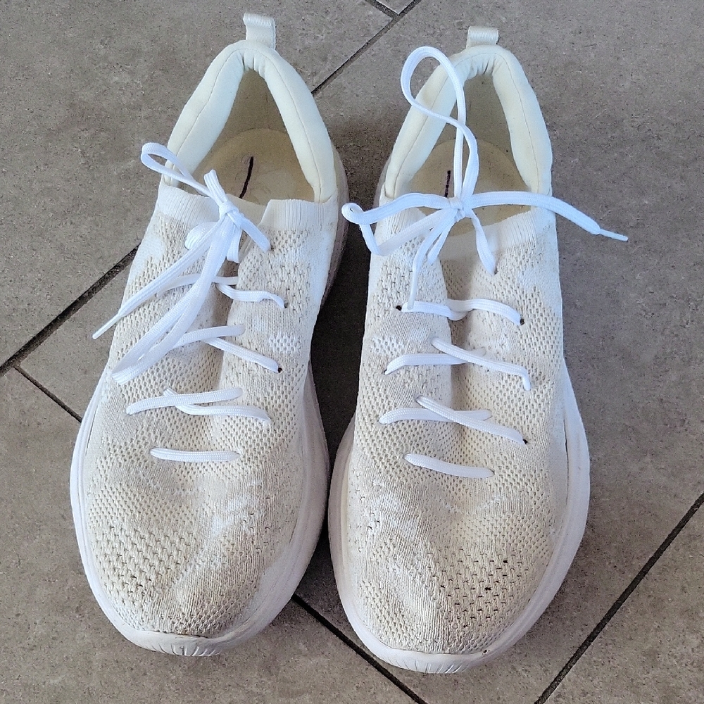 Women's Cream Athletic Shoes Sorel Size 10